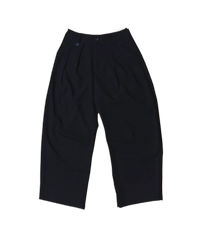 Wide leg pleated trouser