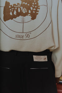 Wide leg pleated trouser